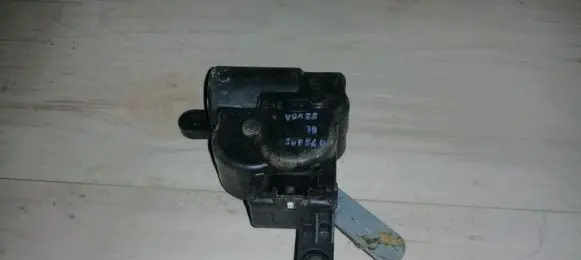Chrysler Voyager Air flap motor/actuator 4734225c 58204