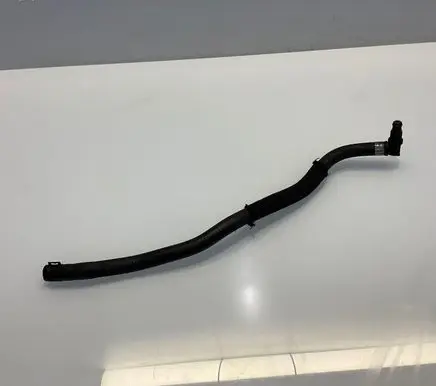 Mercedes-Benz ML AMG W164 Engine coolant pipe/hose 