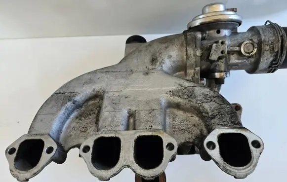 Volkswagen Sharan Intake manifold 038129713AG