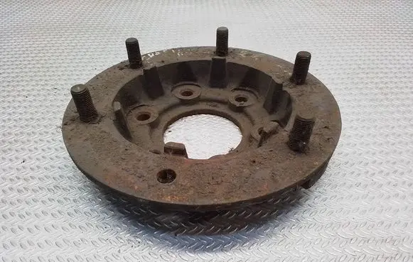 Mercedes-Benz Sprinter W906 Front wheel hub SPRINTER415