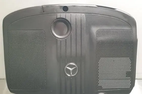 Mercedes-Benz E W212 Engine cover (trim) A6510102767