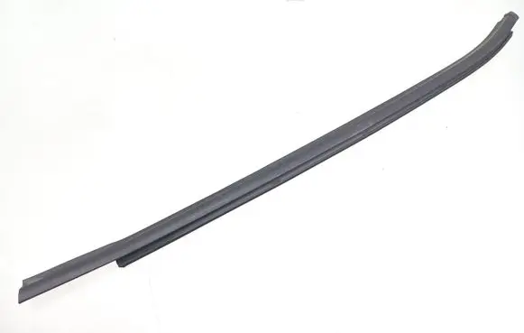 Hyundai i10 Rubber seal rear door window/glass 190703