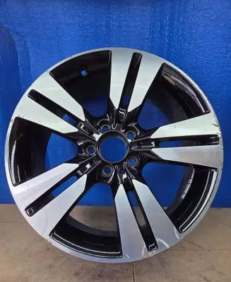 Mercedes-Benz B W246 W242 R18 alloy rim A2464010402