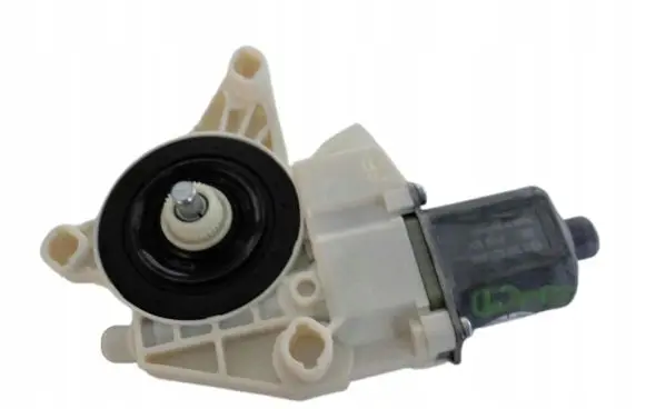 Mercedes-Benz B W246 W242 Front door window regulator motor A2469065100
