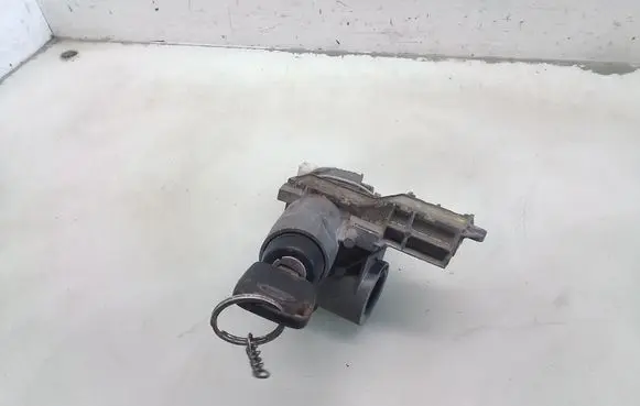 Volkswagen Sharan Ignition lock 47138