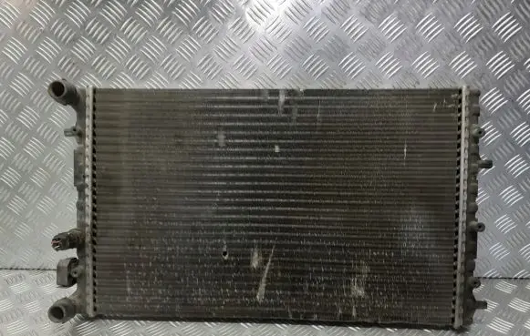Skoda Fabia Mk1 (6Y) Coolant radiator 6Q0121253L
