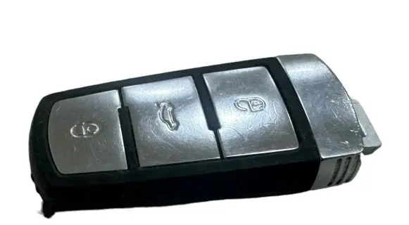 Volkswagen PASSAT B6 Ignition key/card 