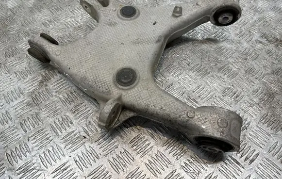 Rear upper control arm/wishbone