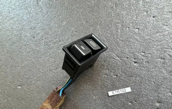 Isuzu Trooper Other switches/knobs/shifts 8944238911 8944238910