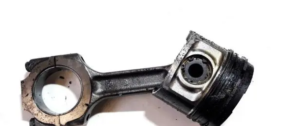 Alfa Romeo 156 Piston with connecting rod