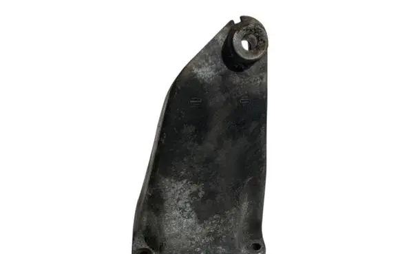 Mercedes-Benz S W220 Engine mounting bracket A6132230804