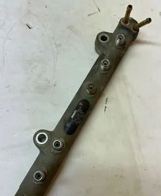 Mini Cooper Hatch Hardtop Fuel main line pipe 0445214032