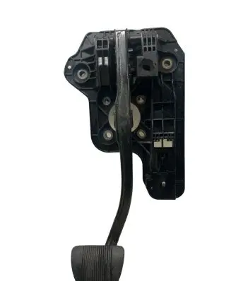 Chrysler Pacifica Brake pedal