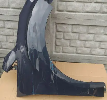 Ford C-MAX II Fender AM51R16015