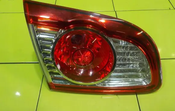 Hyundai Santa Fe Rear/tail lights 924052B5