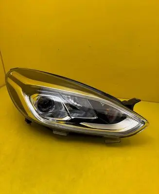 Ford Fiesta Headlight/headlamp H1BB13100CJ