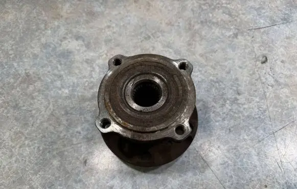 BMW X6 F16 Front wheel ball bearing 6867808 31226867808