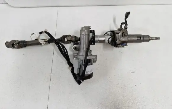 Toyota Matrix (E140) Steering wheel axle set 995-13001