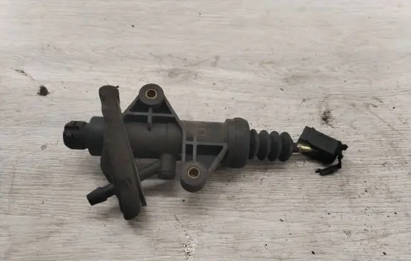 Ford Galaxy Clutch master cylinder