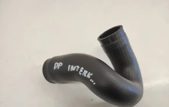 Audi A4 S4 B6 8E 8H Intercooler hose/pipe