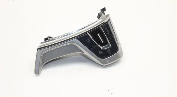 Mitsubishi L200 Steering wheel buttons/switches 75J432 75J432RH