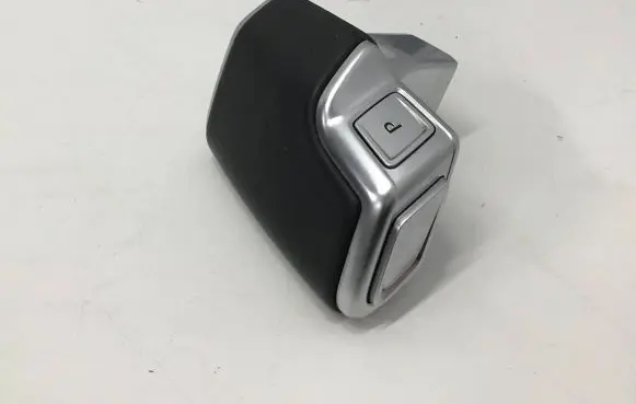 Audi Q7 4M Gear shift switch/knob 