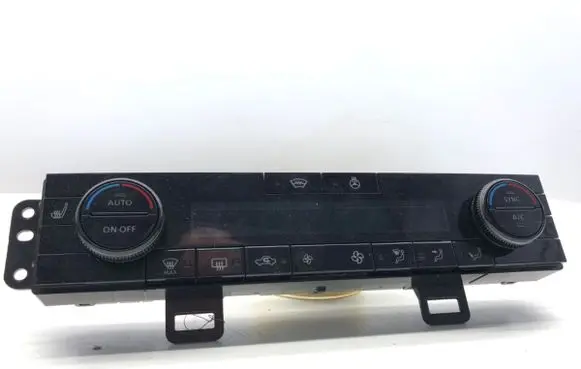 Nissan Qashqai J12 Interior fan control switch 275006UN3A