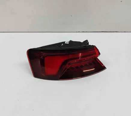 Audi A5 Rear/tail lights 8W6945091J