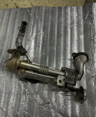 Mazda 3 II EGR valve cooler R2AA20304
