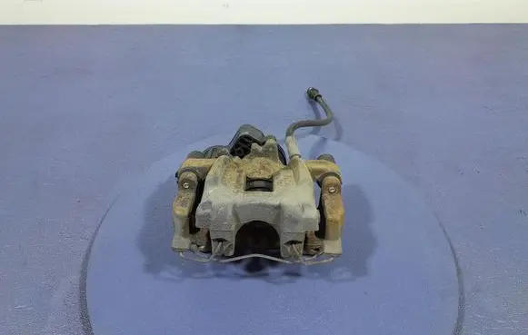 Ford Focus Rear brake caliper JX612D253B
