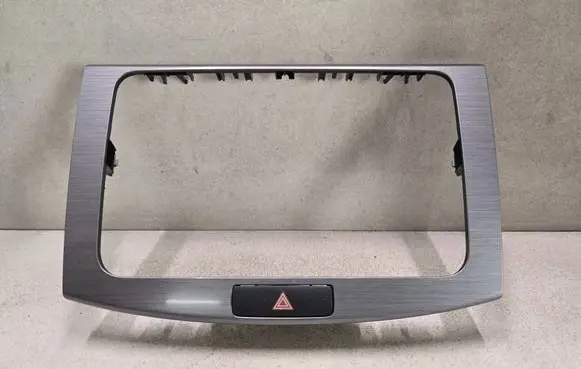 Volkswagen PASSAT B7 Radio/GPS head unit trim 3AA858069H