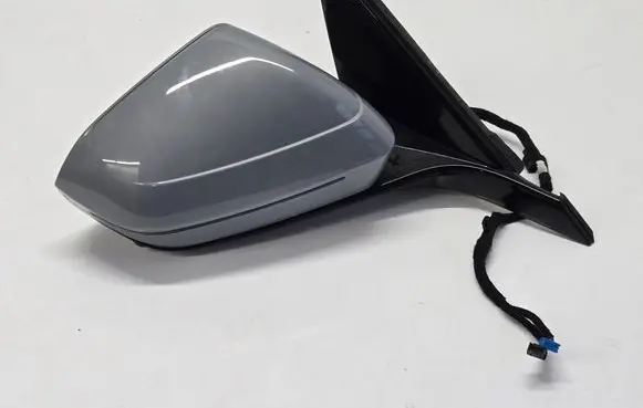 BMW 5 G60 Front door electric wing mirror T2CR11417