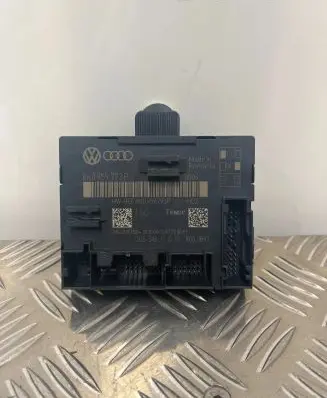 Audi Q5 SQ5 Door control unit/module 8K0959793P