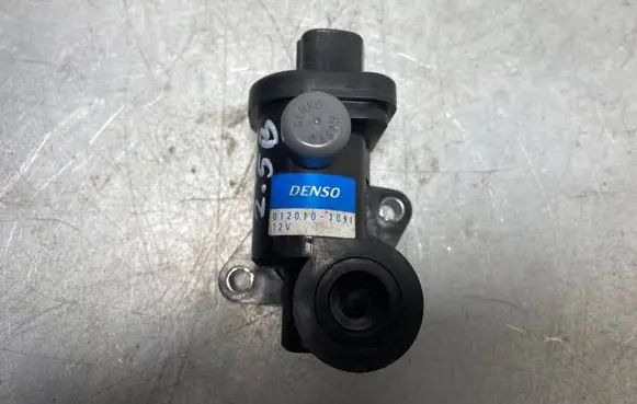 Subaru Forester SK Intake manifold valve actuator/motor 0120101091