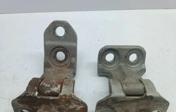 Hyundai Coupe Front door hinges set 