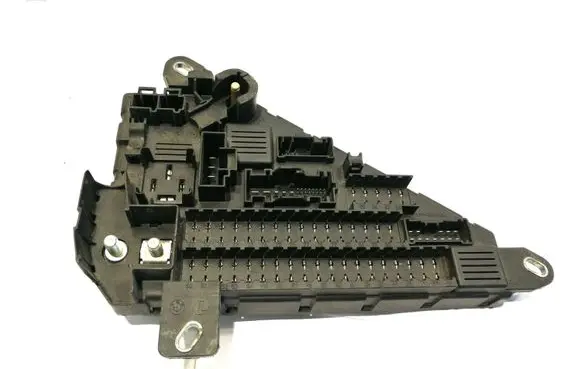 BMW 5 E60 E61 Fuse box set 518956057 9138830