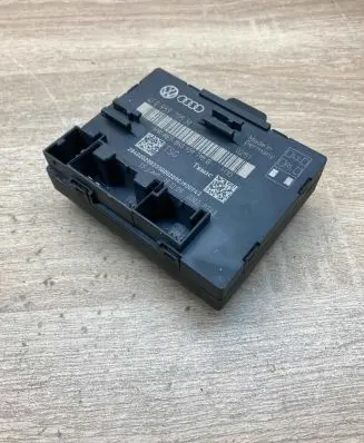 Audi A6 S6 C6 4F Door control unit/module 4F0959795M 8K0959795B