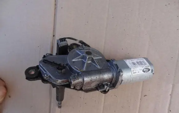 Ford Transit Courier Rear window wiper motor 