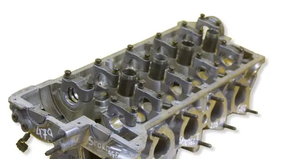 KIA Sportage Engine head 479