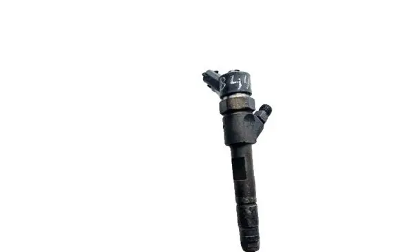 Nissan Primera Fuel injector 8200100272 0445110110b
