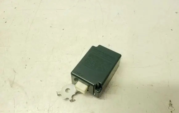 Toyota Prius+ (ZVW40) Tire pressure control unit 8976047040 1584001411