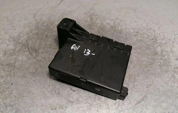 Toyota Avensis T270 Other control units/modules 88650-05252