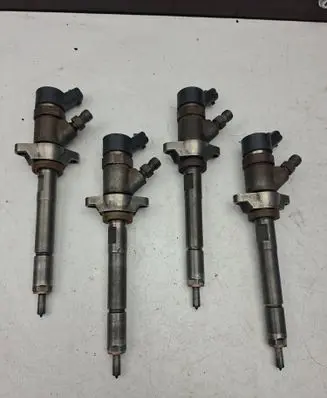 Fuel injector