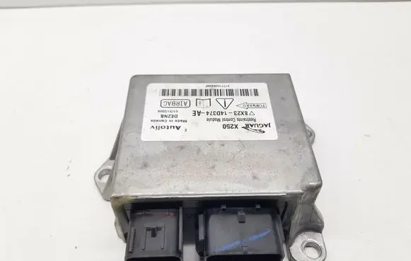 Jaguar XF X250 Airbag control unit/module 8X2314D374AE nr7759