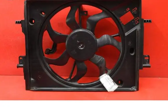 Dacia Sandero Electric radiator cooling fan 214813070R
