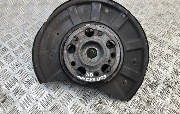 Mercedes-Benz E AMG W212 Rear wheel hub