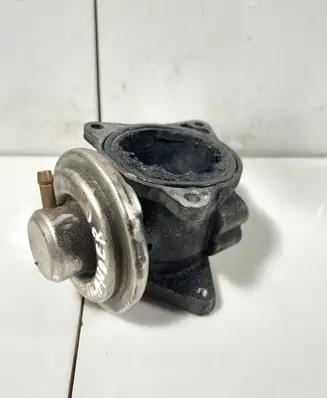 Mitsubishi Outlander EGR valve 038129637D