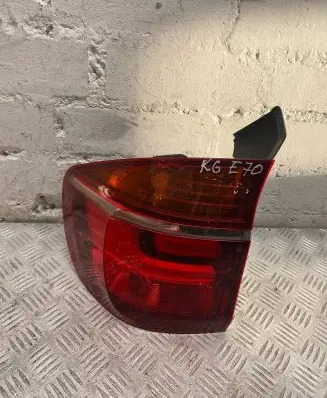 BMW X5 E70 Rear/tail lights 7227789