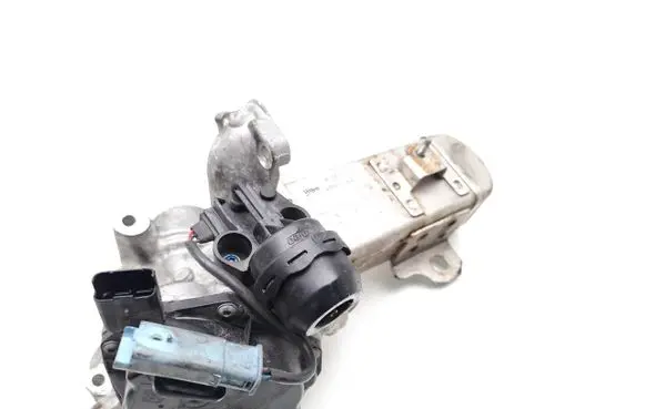 Ford Mondeo MK IV EGR valve V29004027 MM111BL XS2005