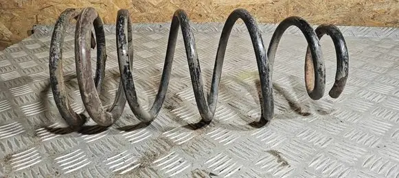KIA Sorento Rear coil spring